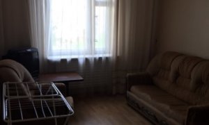 Сдается трехкомнатная квартира на Киекбаева в микроирайоне "Молодёжный"