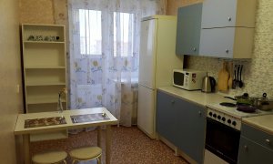 Сдается двухкомнатная квартира в новом доме на Файзи Гаскарова в Зеленой Роще