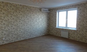 Сдается отличная двухкомнатная квартира на Комсомольской в новом доме с огромной площадью