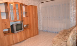 Сдается малогабаритная квартира на  длительный срок в районе ТЦ Башкирия